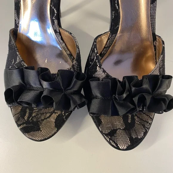 Carlos by Carlos Santana black open toe high heel shoes - US size 7 - Picture 2 of 7